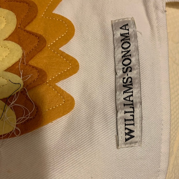 Williams Sonoma kids apron - Picture 6 of 11
